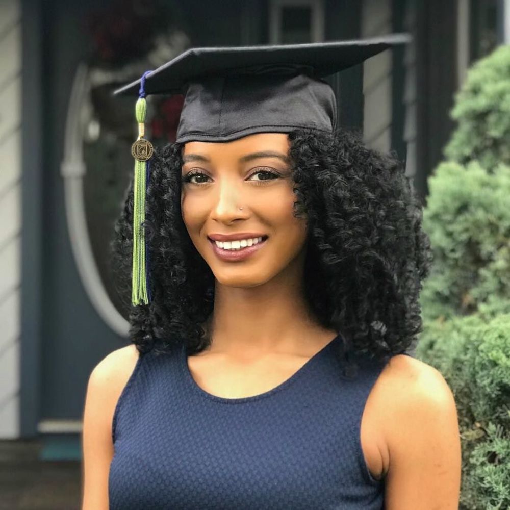 Meet your Posher, Reneé